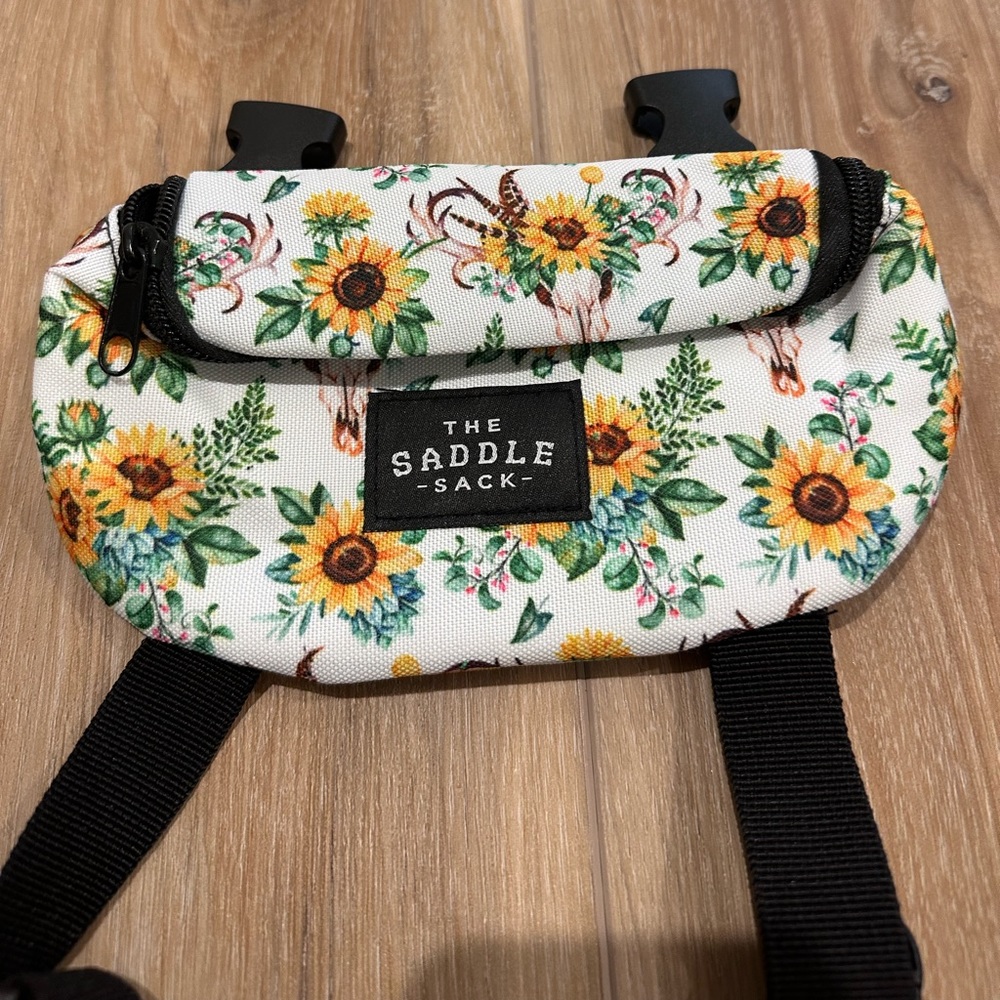 SADDLE SACK BY RANCH DRESSN’